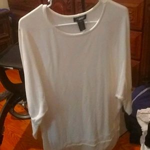 Shirt with half sleeves